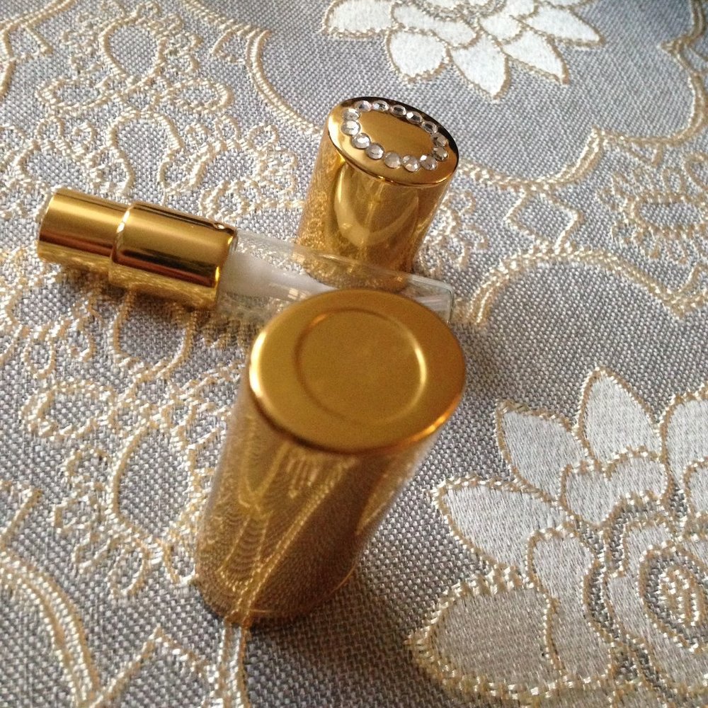 Small Atomizer Gold Tone with Rhinestones - Picture 6 of 11